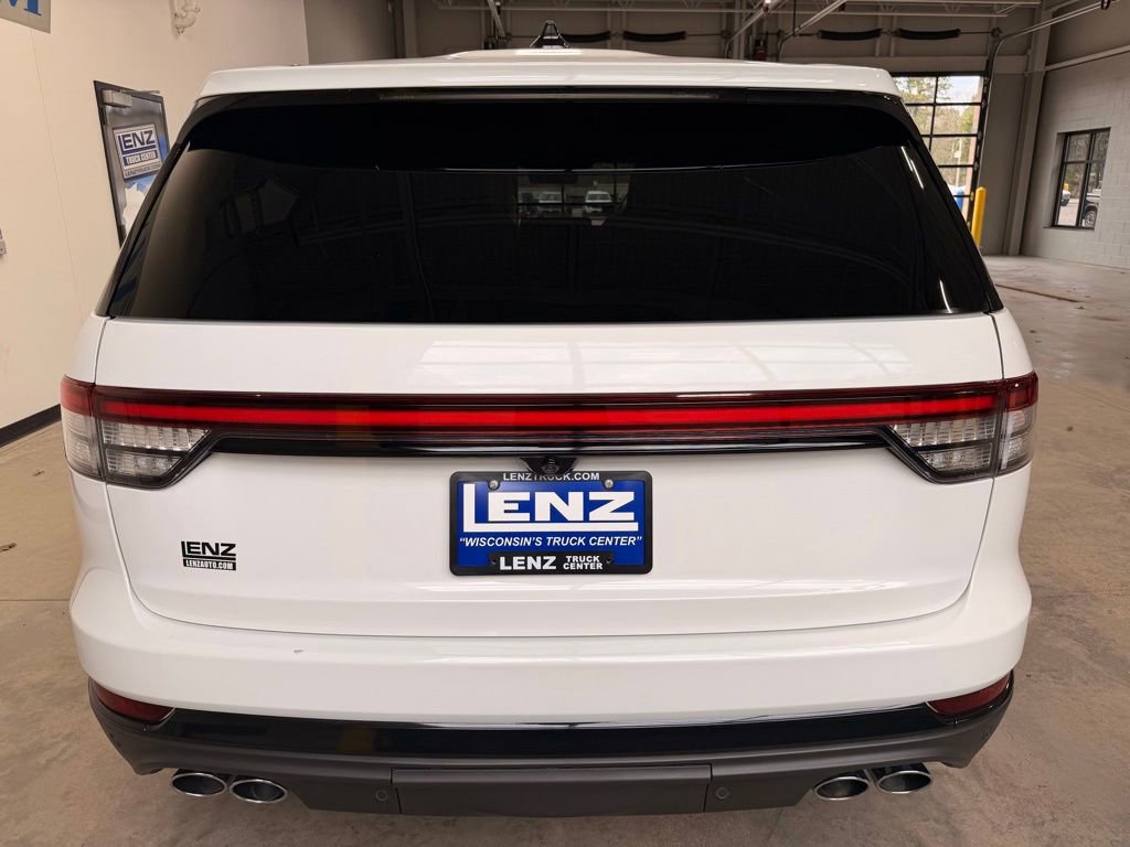 Used 2025 Lincoln Aviator Reserve w/ Luxury Package AWD/4WD image 6
