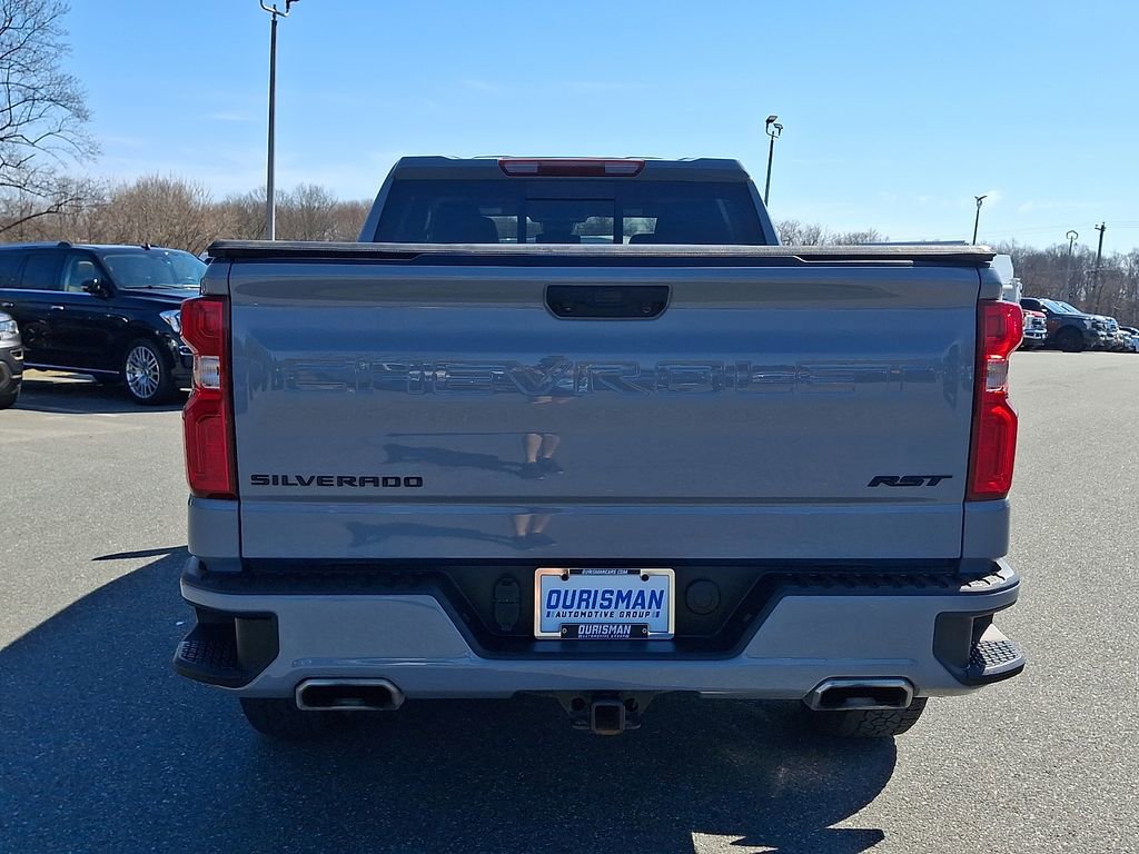 Used 2024 Chevrolet Silverado 1500 RST w/ Convenience Package II image 5