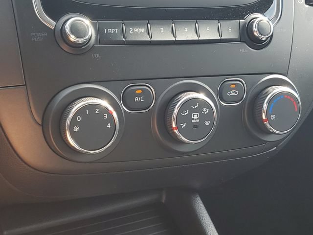 Used 2017 Kia Forte LX FWD image 27