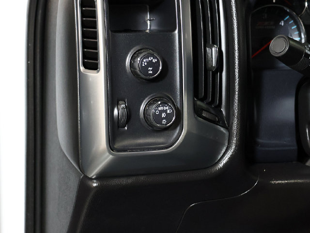 Used 2017 Chevrolet Silverado 1500 LT w/ All Star Edition AWD/4WD image 26