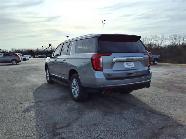 Used 2023 GMC Yukon XL Denali image 27