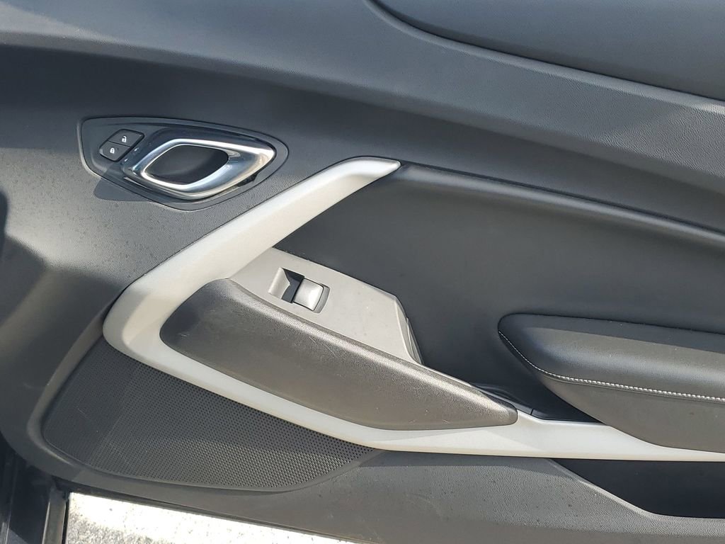 Used 2020 Chevrolet Camaro LS image 41