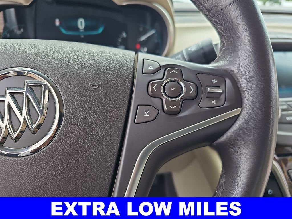 Used 2016 Buick LaCrosse Leather image 17