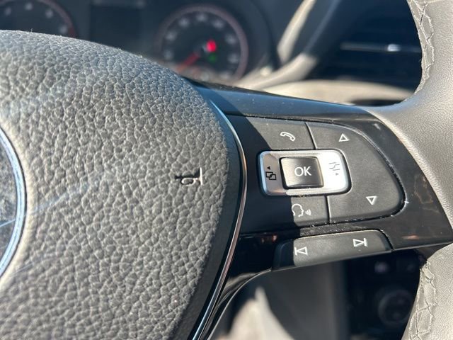 Used 2022 Volkswagen Passat 2.0T SE image 12