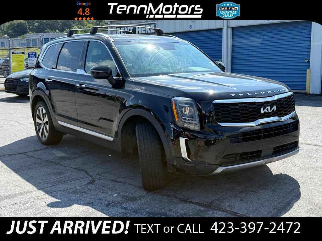 Used 2022 Kia Telluride S FWD image 3
