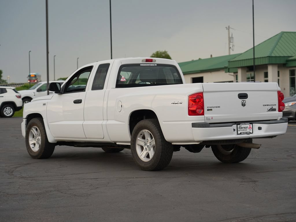 Used 2011 Dodge Dakota Big Horn w/ Skid Plate Group AWD/4WD image 5