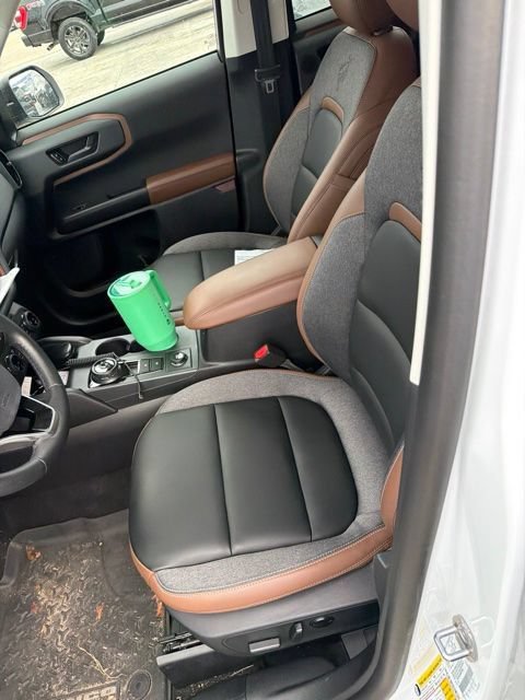 Used 2024 Ford Bronco Sport Outer Banks w/ Tech Package AWD/4WD image 10