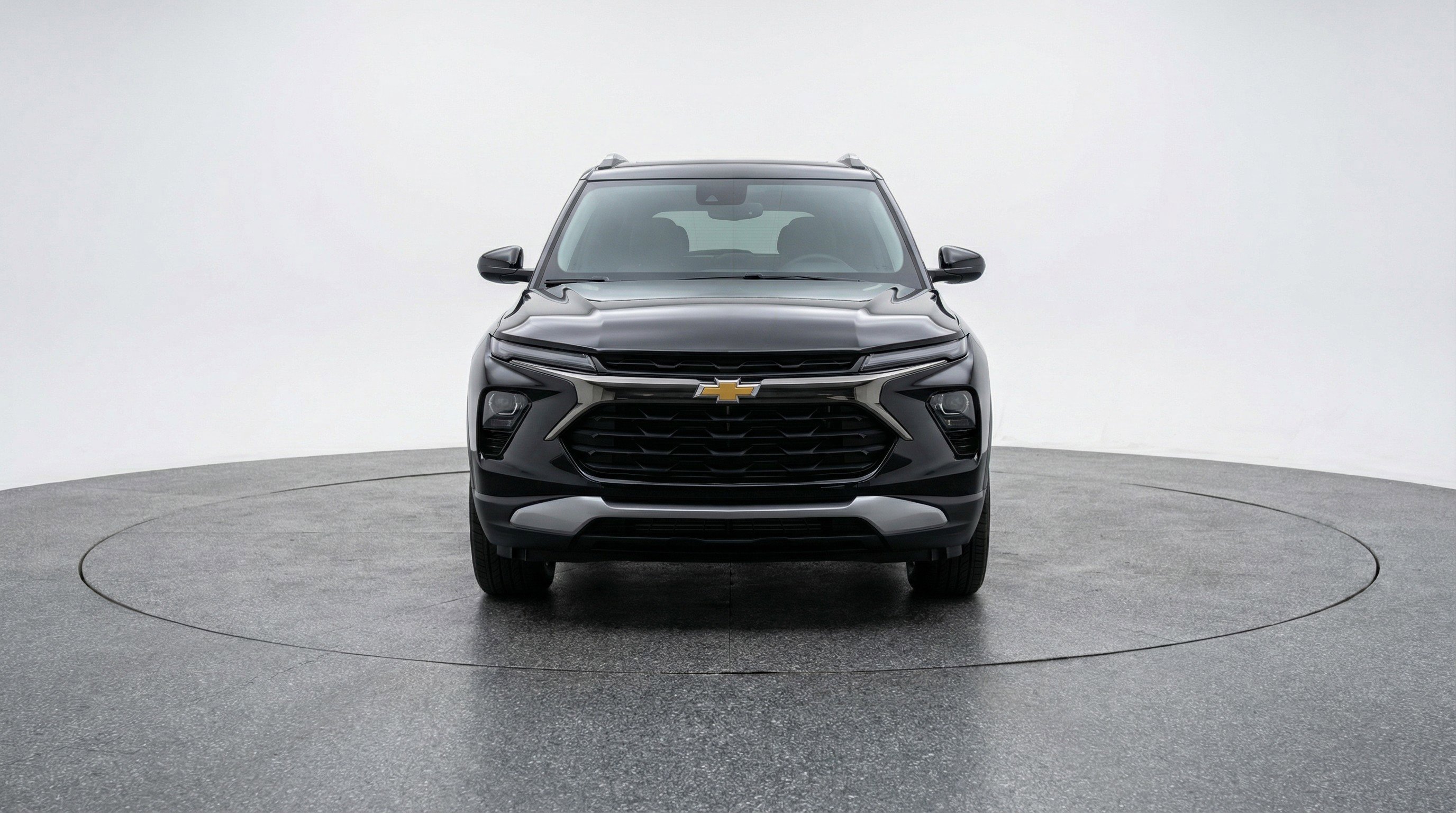 Used 2025 Chevrolet TrailBlazer LT w/ Driver Confidence Package AWD/4WD image 2