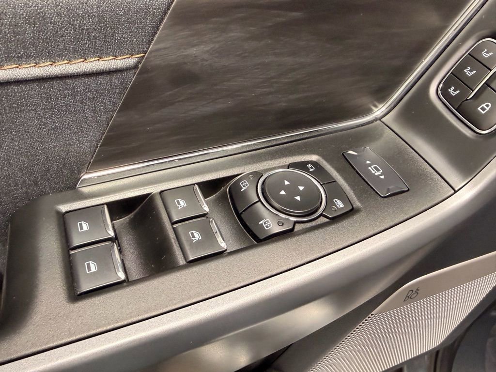 Used 2025 Ford F150 Lariat w/ Tow/Haul Package image 30