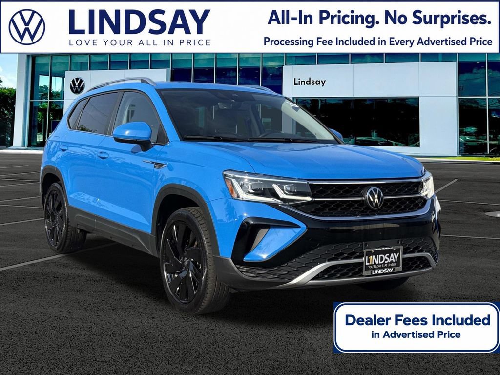 Used 2024 Volkswagen Taos SEL AWD/4WD image 1