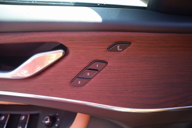 New 2025 Jeep Grand Cherokee Summit image 8