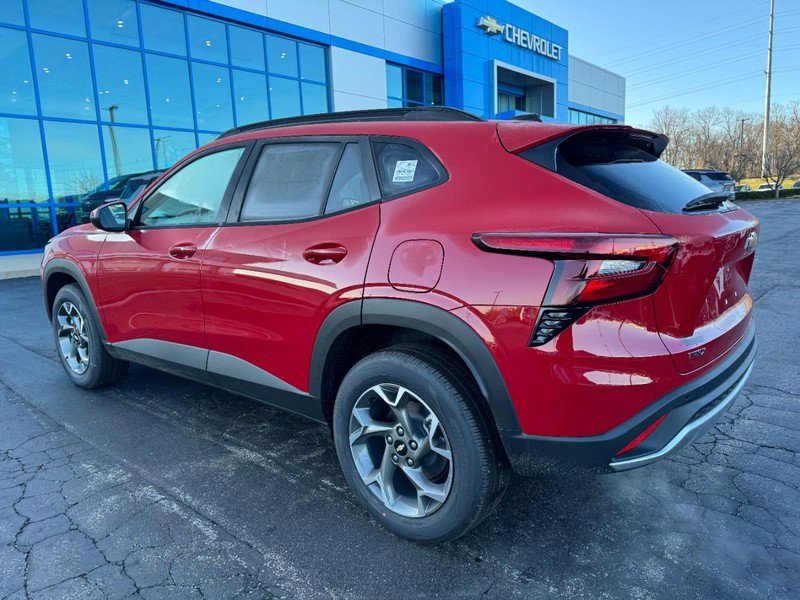 New 2026 Chevrolet Trax LT w/ Driver Confidence Package image 5