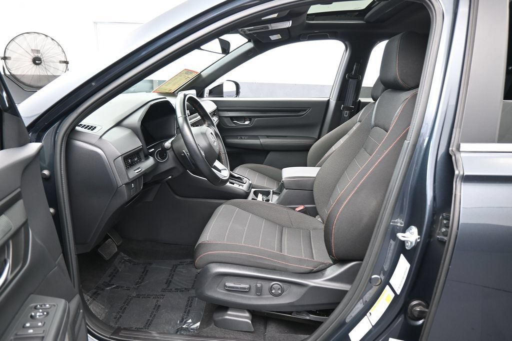 Used 2025 Honda CR-V Sport image 10