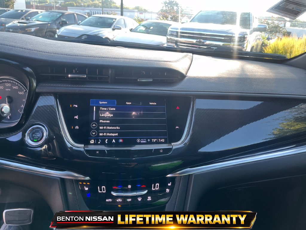 Used 2024 Cadillac XT6 Sport w/ Technology Package AWD/4WD image 18