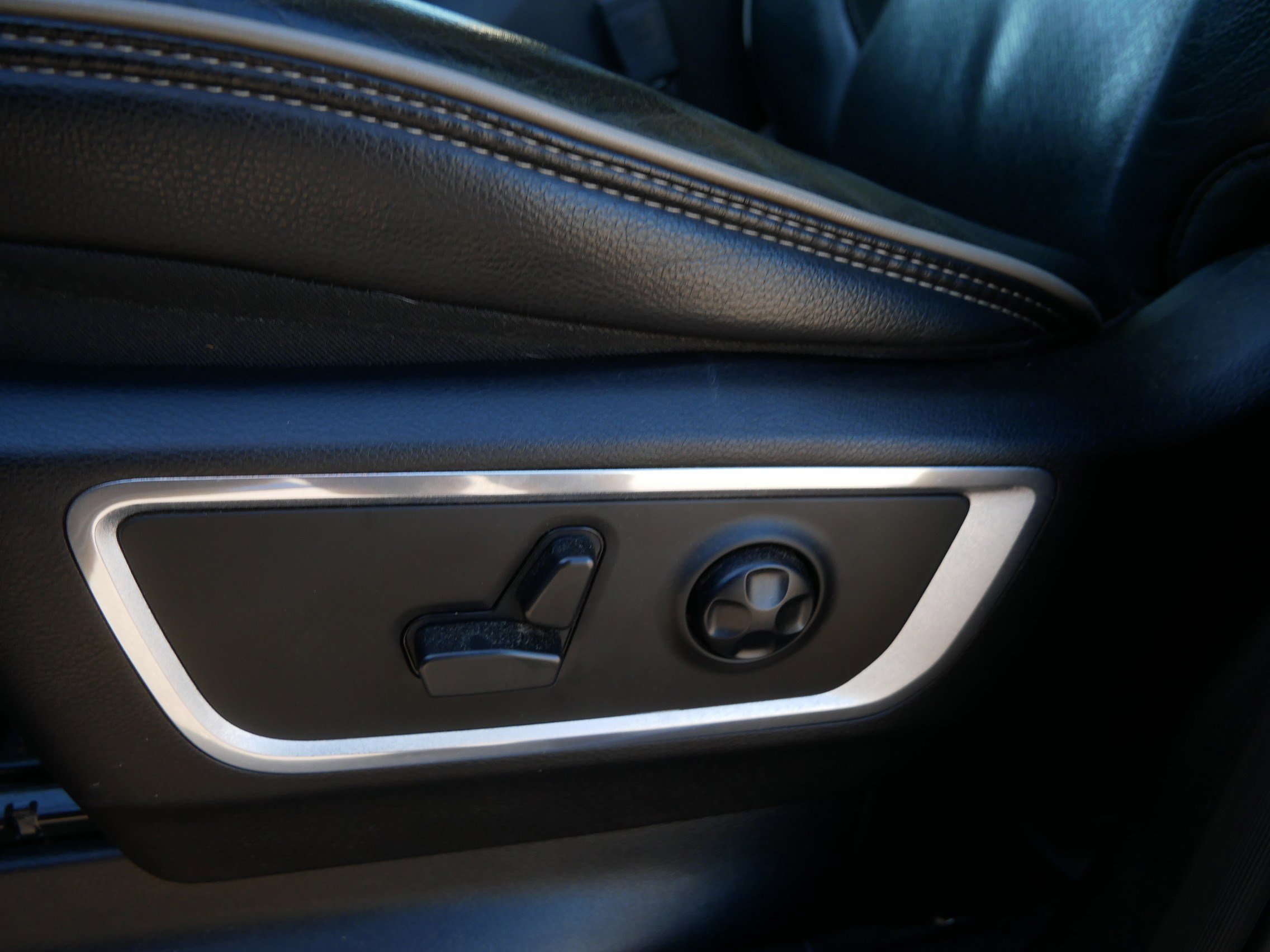 Certified 2021 RAM 1500 Laramie image 23