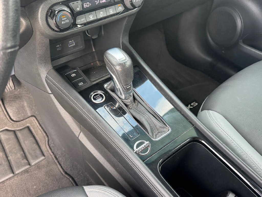 Used 2021 Nissan Kicks SR FWD image 22