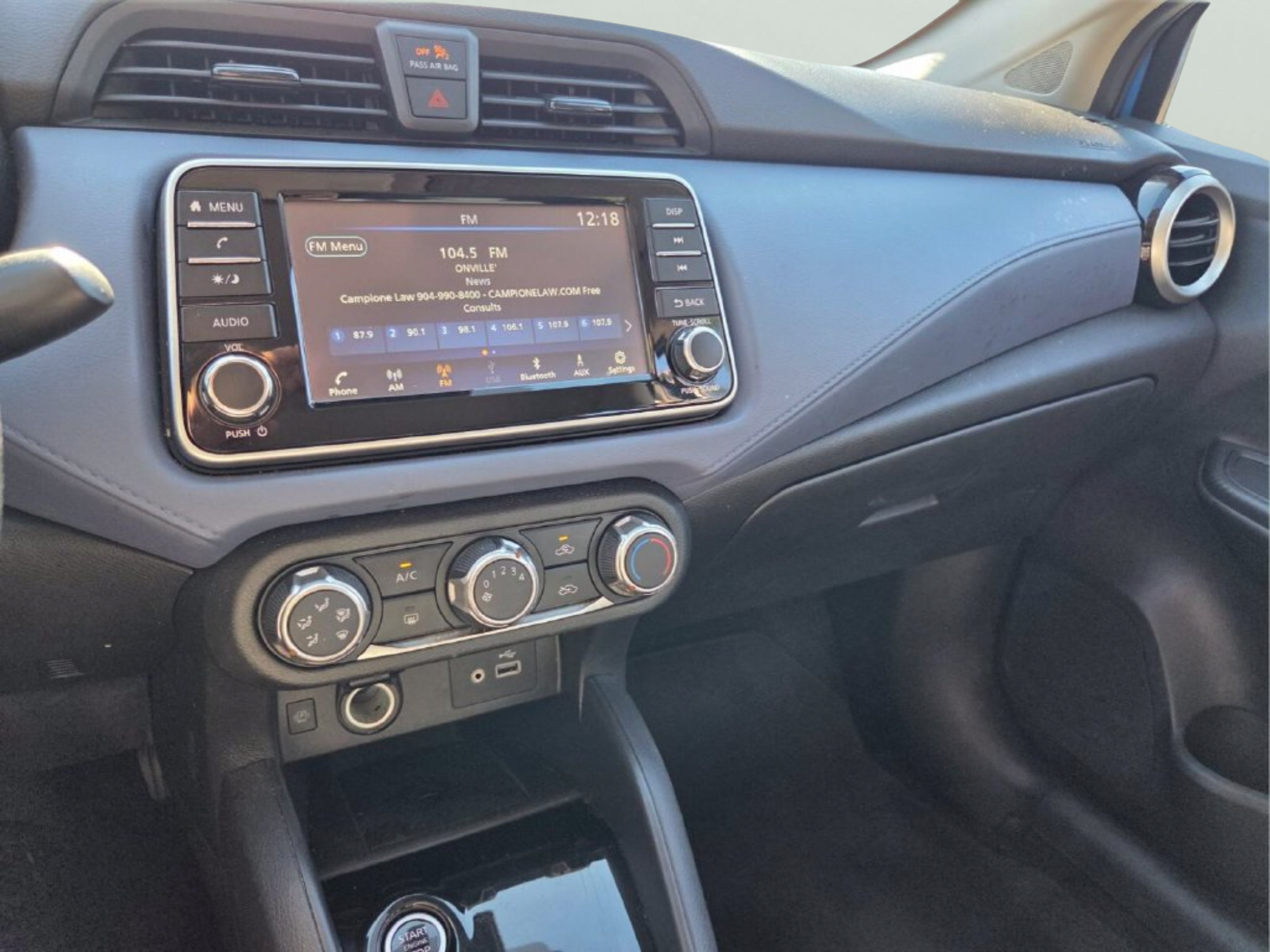 Used 2024 Nissan Versa SV FWD image 27