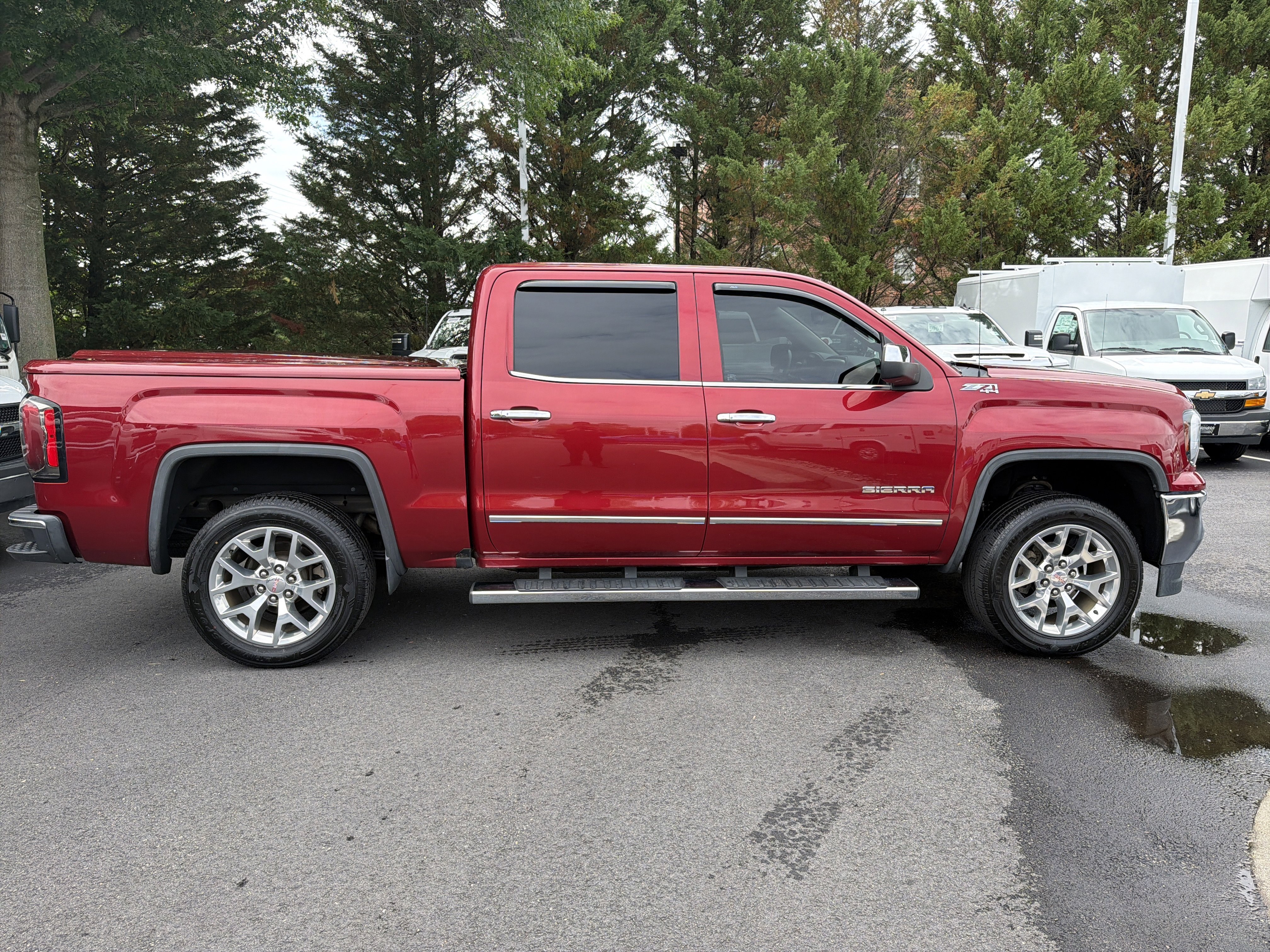 Used 2018 GMC Sierra 1500 SLT AWD/4WD image 11