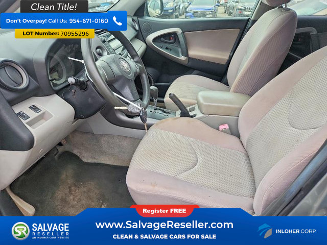 Used 2006 Toyota RAV4 2WD image 9