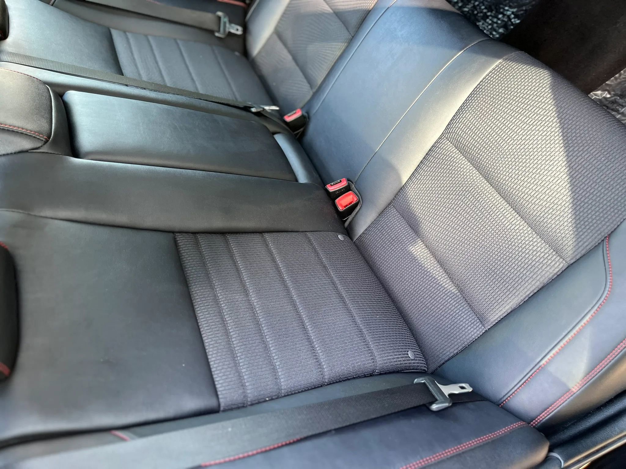 Used 2016 Toyota Camry SE FWD image 20
