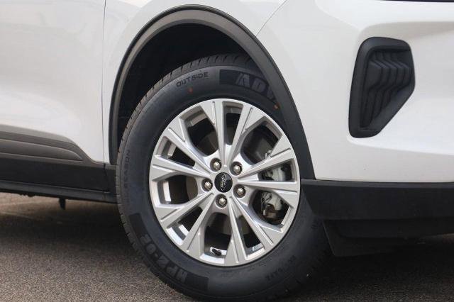Used 2025 Ford Escape Active AWD/4WD image 3