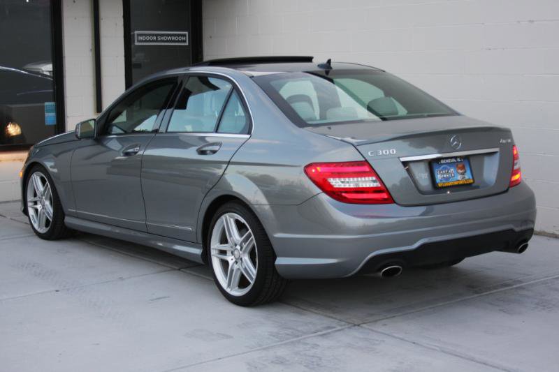 Used 2013 Mercedes-Benz C 300 Sport image 10