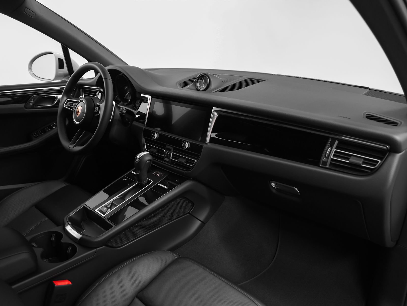 New 2026 Porsche Macan AWD/4WD image 21