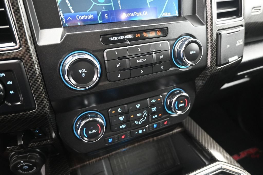 Used 2021 Ford F250 Lariat w/ Lariat Ultimate Package AWD/4WD image 16