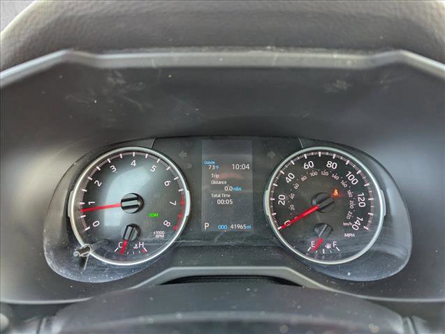 Used 2021 Toyota RAV4 XLE image 16