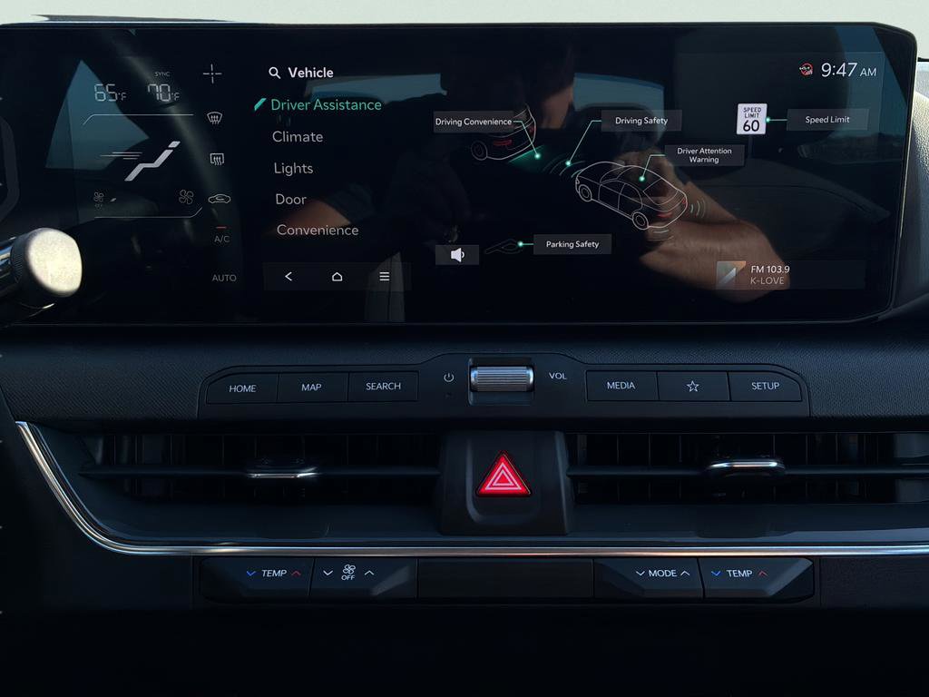 Certified 2025 Kia K4 EX FWD image 31