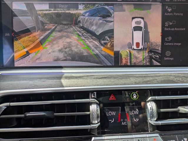 Used 2019 BMW X7 xDrive50i w/ Premium Package image 15