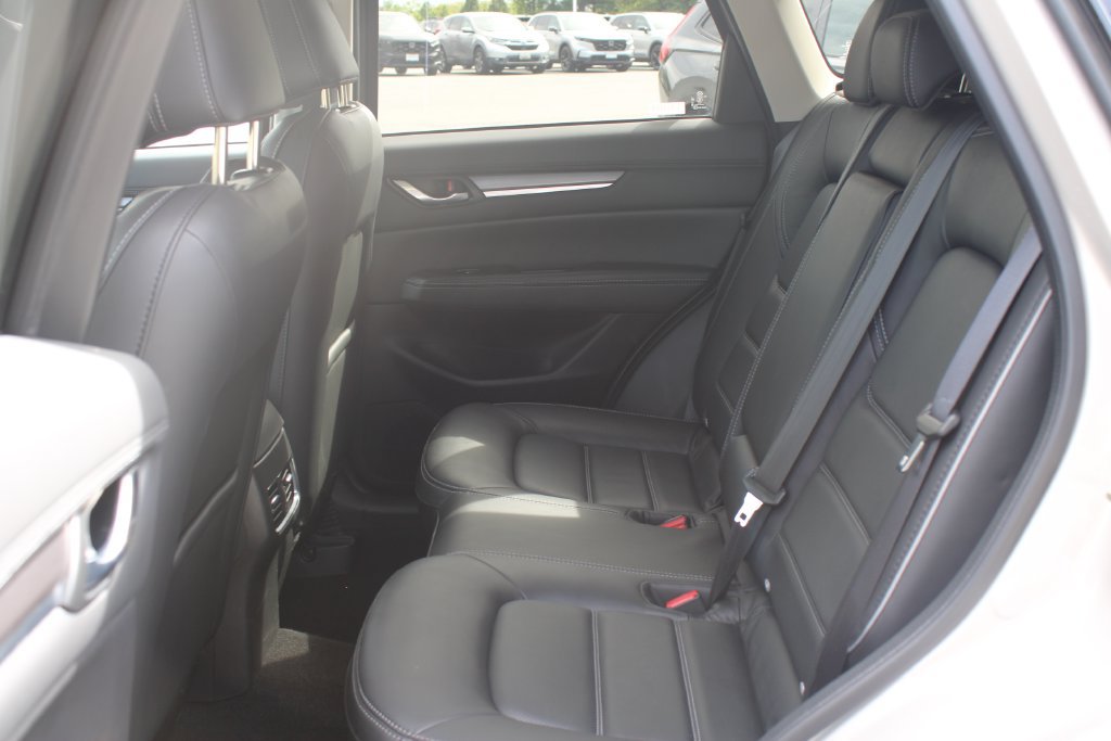 Used 2025 MAZDA CX-5 AWD 2.5 S w/ Premium Plus Pkg image 12