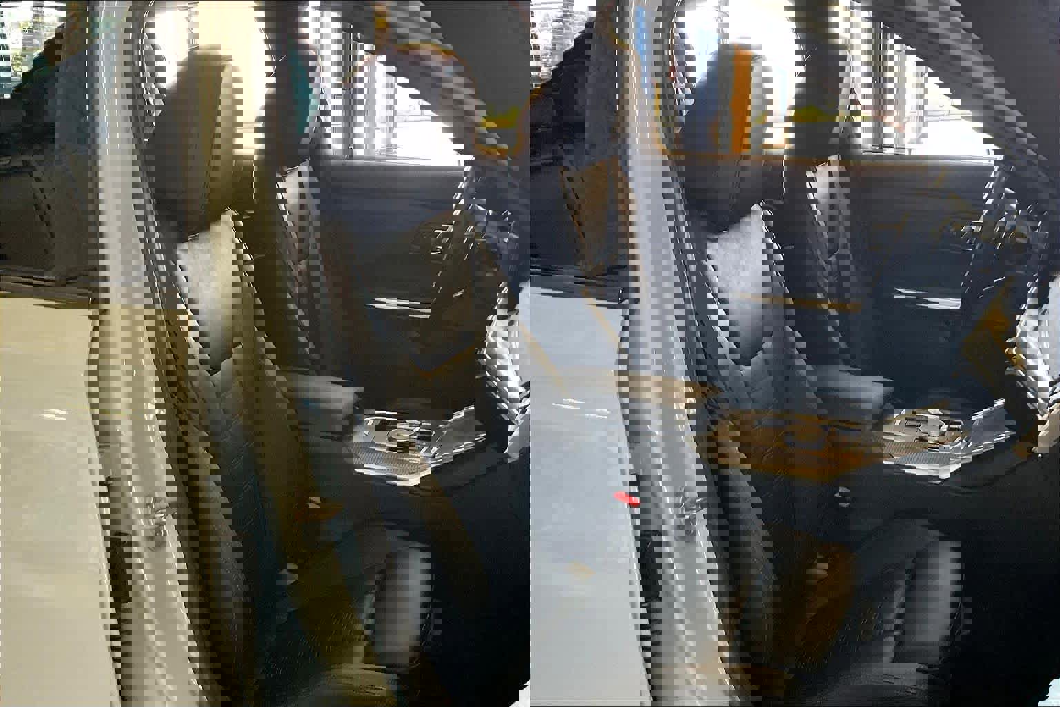 Used 2024 BMW 330e w/ Premium Package image 8