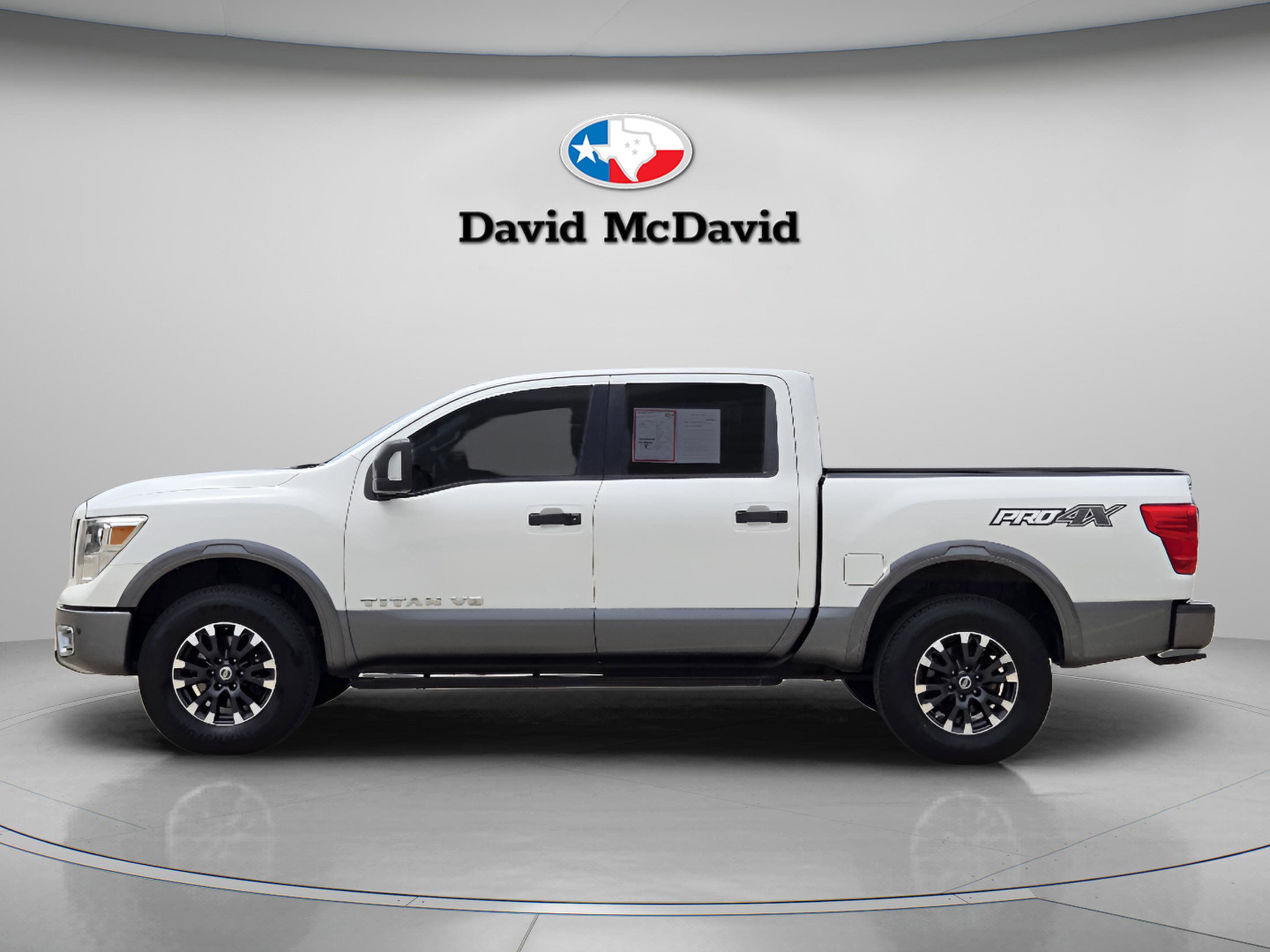 Used 2018 Nissan Titan PRO-4X w/ Pro-4x Utility Package AWD/4WD video 2