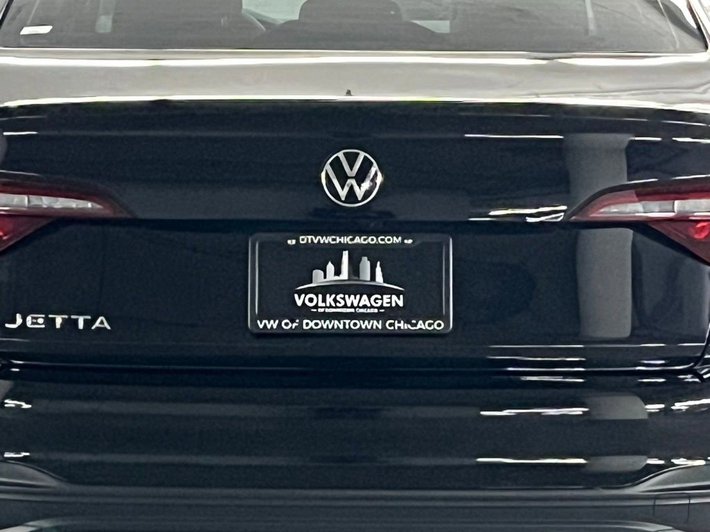 Certified 2023 Volkswagen Jetta S image 31