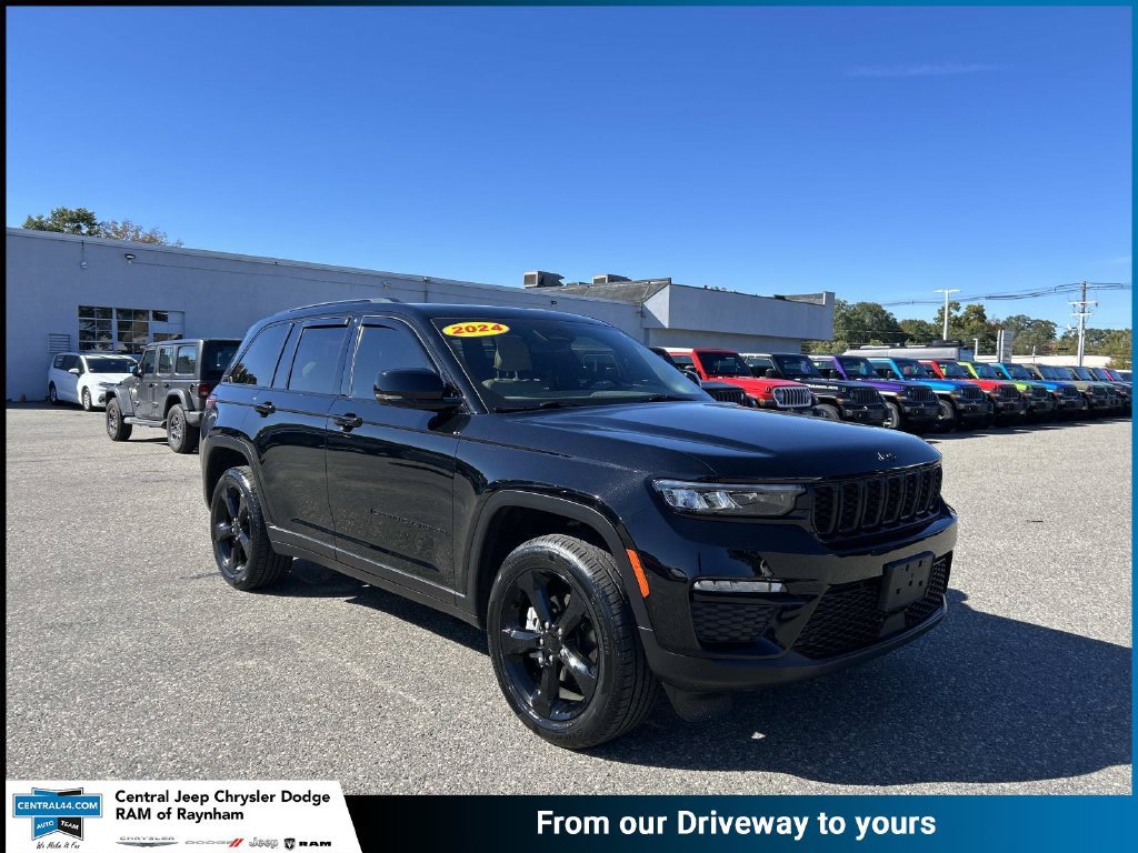 Certified 2024 Jeep Grand Cherokee Limited w/ Black Appearance Package