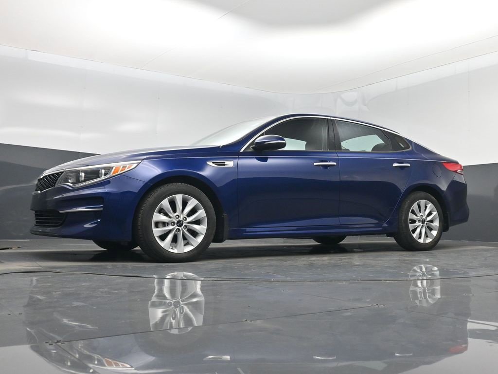 Used 2016 Kia Optima EX image 46