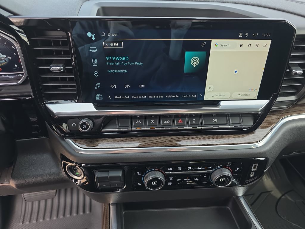 Certified 2022 Chevrolet Silverado 1500 RST w/ Convenience Package II AWD/4WD image 21