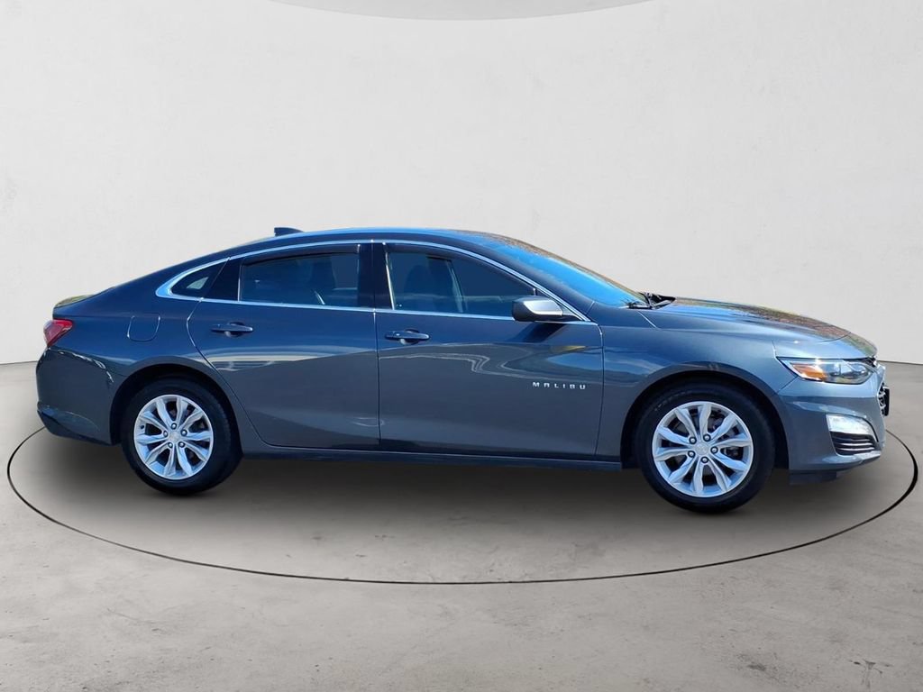 Used 2021 Chevrolet Malibu LT FWD image 4