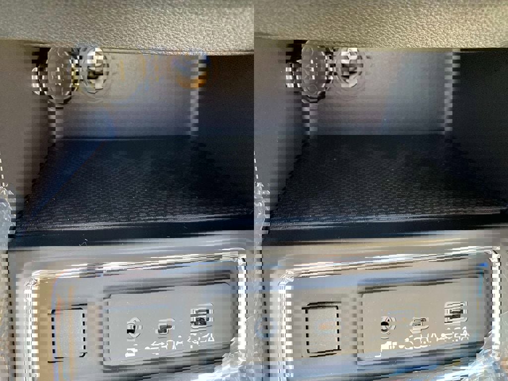 New 2026 Subaru Ascent Premium image 11