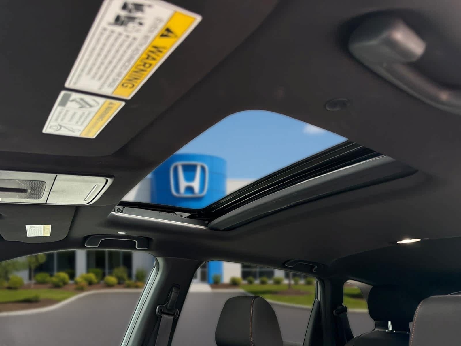 Used 2025 Honda CR-V Sport image 14