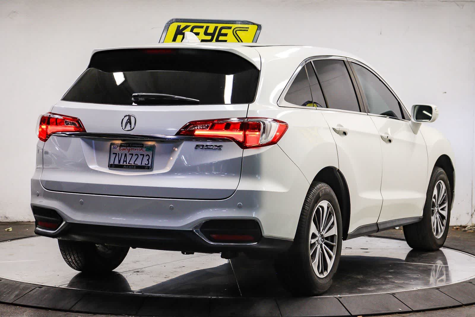 Used 2017 Acura RDX w/ Advance Package FWD image 10