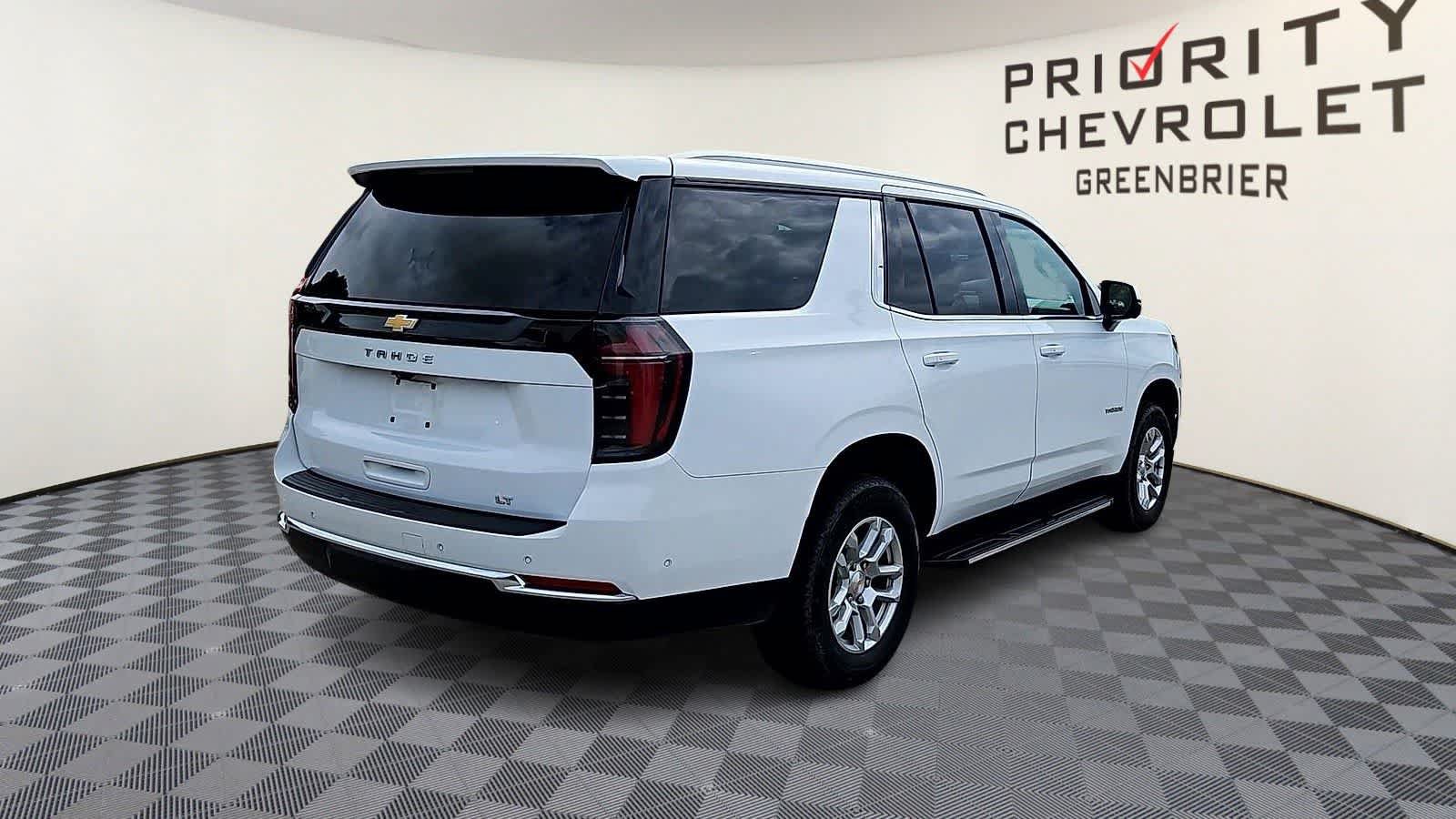 Used 2025 Chevrolet Tahoe LT AWD/4WD image 8