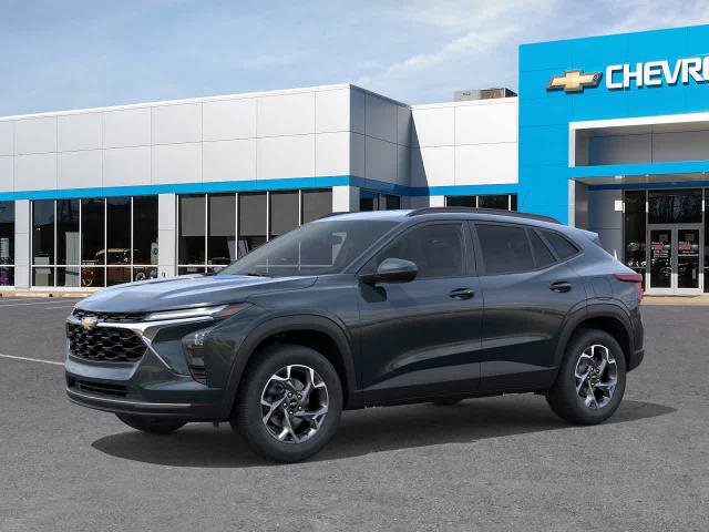 New 2026 Chevrolet Trax LT FWD image 2