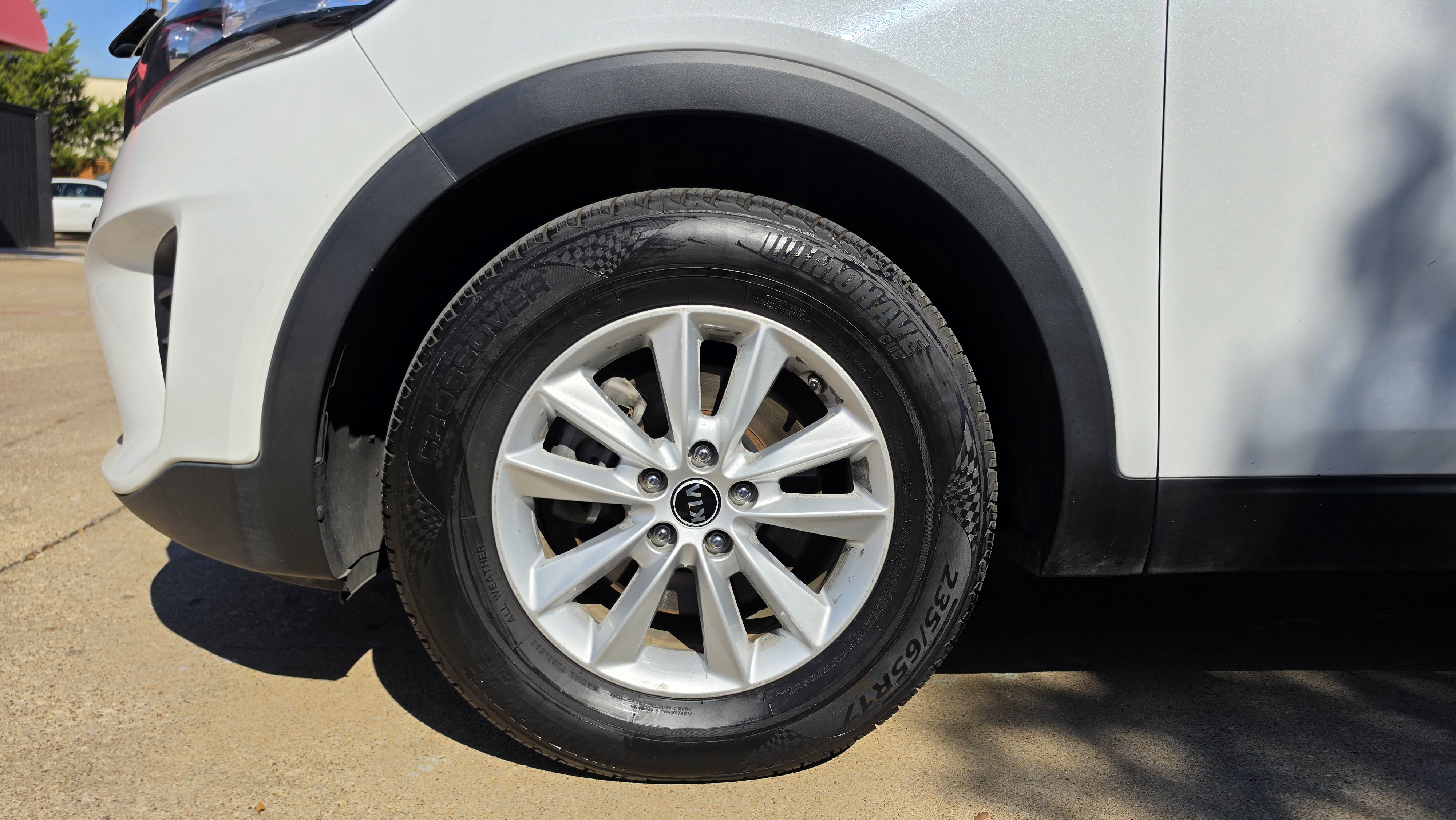 Used 2020 Kia Sorento L FWD image 14