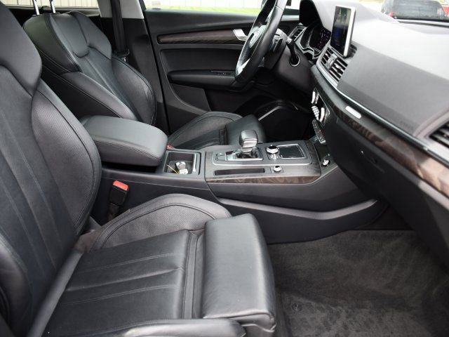 Used 2018 Audi Q5 2.0T Premium Plus w/ Premium Plus Package image 28