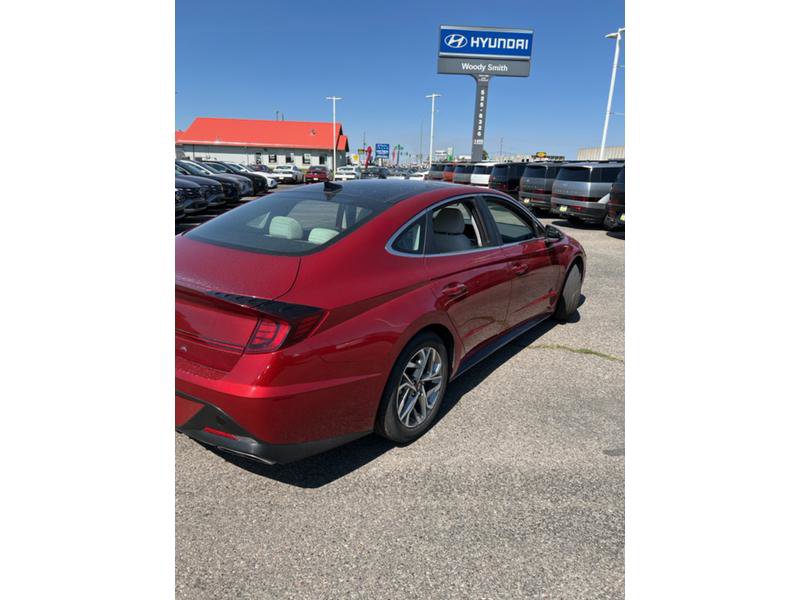 New 2023 Hyundai Sonata SEL w/ Convenience Package FWD image 6