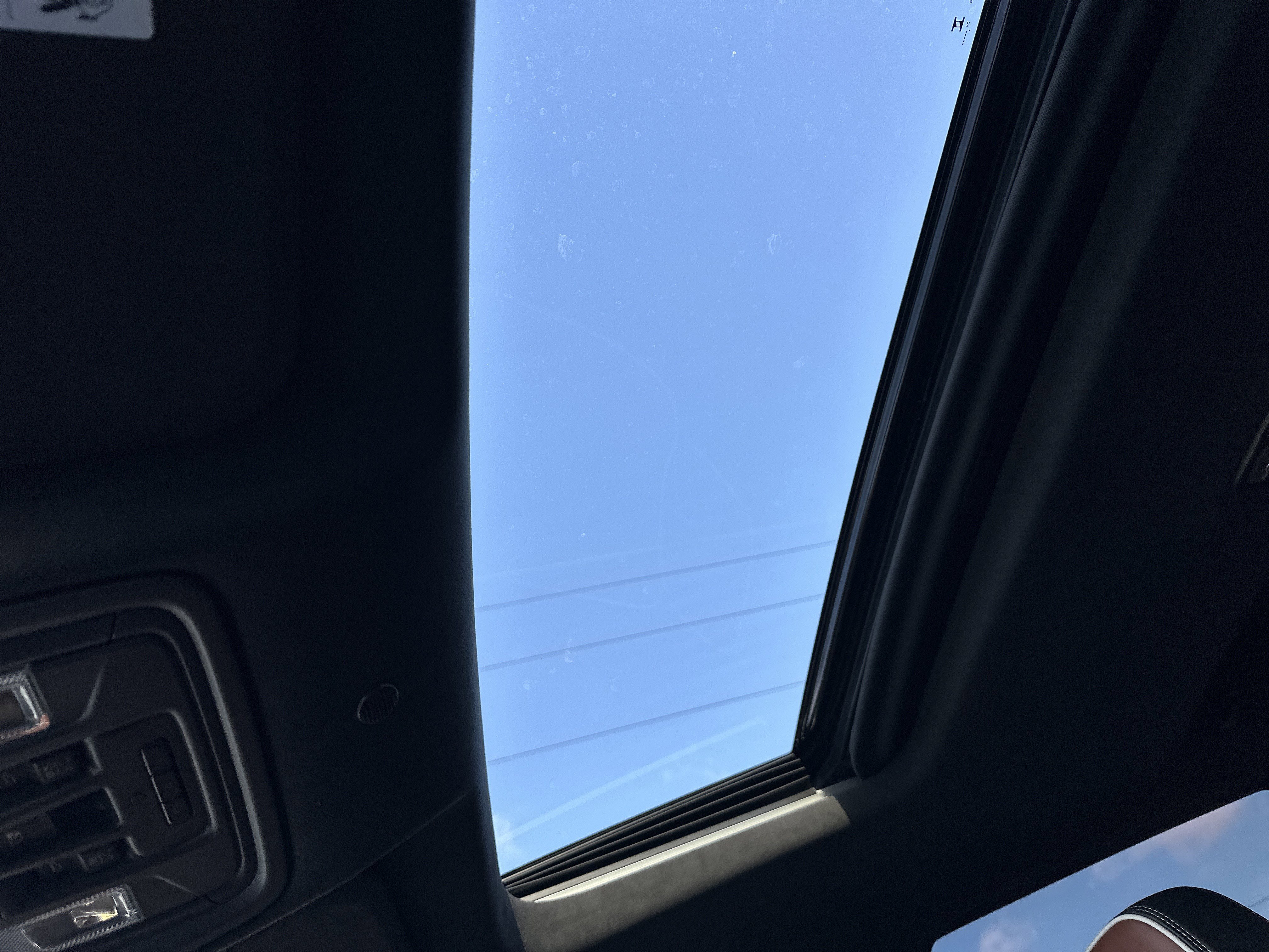 Used 2025 GMC Sierra 2500 Denali Ultimate w/ Max Trailering Package image 29