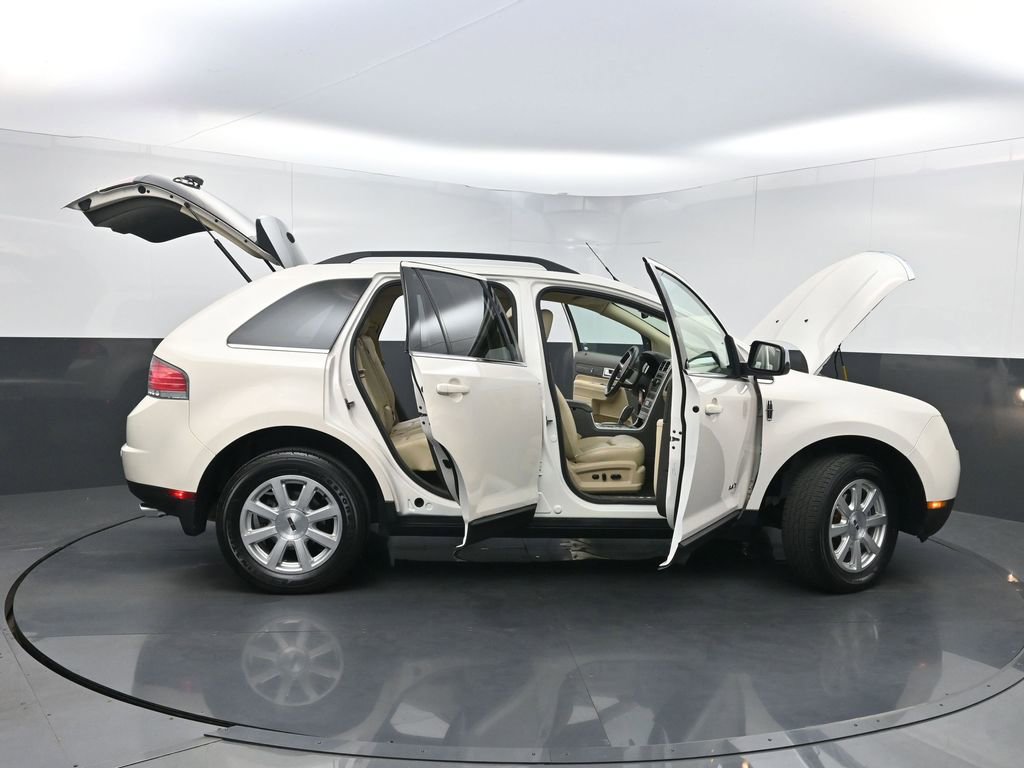 Used 2008 Lincoln MKX 2WD image 29