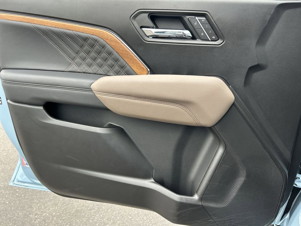 Used 2026 GMC Canyon Denali image 23